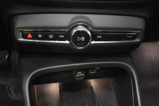 Volvo XC40 Volvo XC40 Ultimate Single Motor Extended 252pk/82kWh | 20'' | Getint glas - afbeelding nr 19