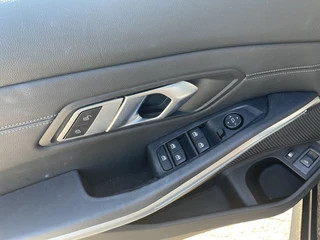 BMW 3 Serie BMW 3 Serie Touring 320e Business Edition Plus | Leder | Stoelverw. | PDC - afbeelding nr 12