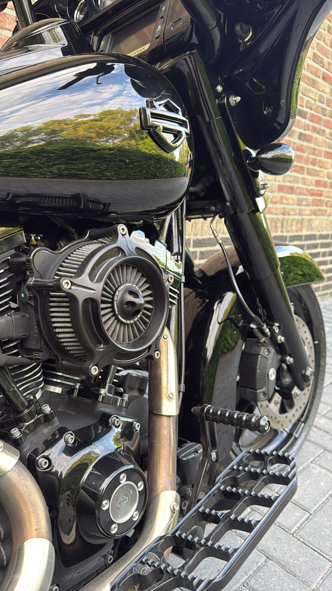 Hoofdafbeelding Harley-Davidson Street Glide