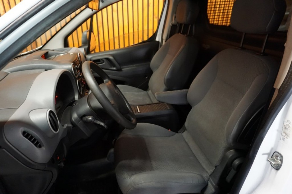 Hoofdafbeelding Peugeot Partner