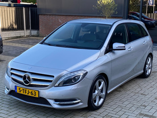 Mercedes-Benz B-klasse 200 Prestige NIEUWSTAAT AUTOMAAT NAVI XENON LED CRUISE PDC