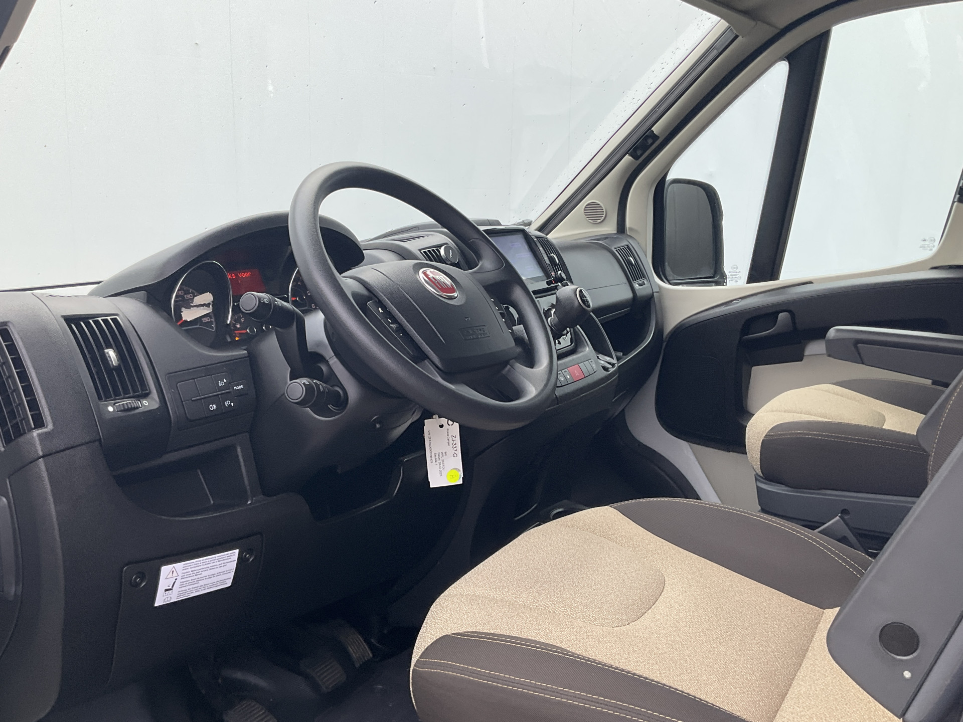 Hoofdafbeelding Knaus R07