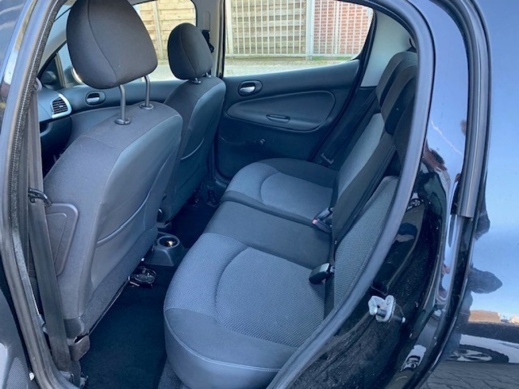 Hoofdafbeelding Peugeot 206+