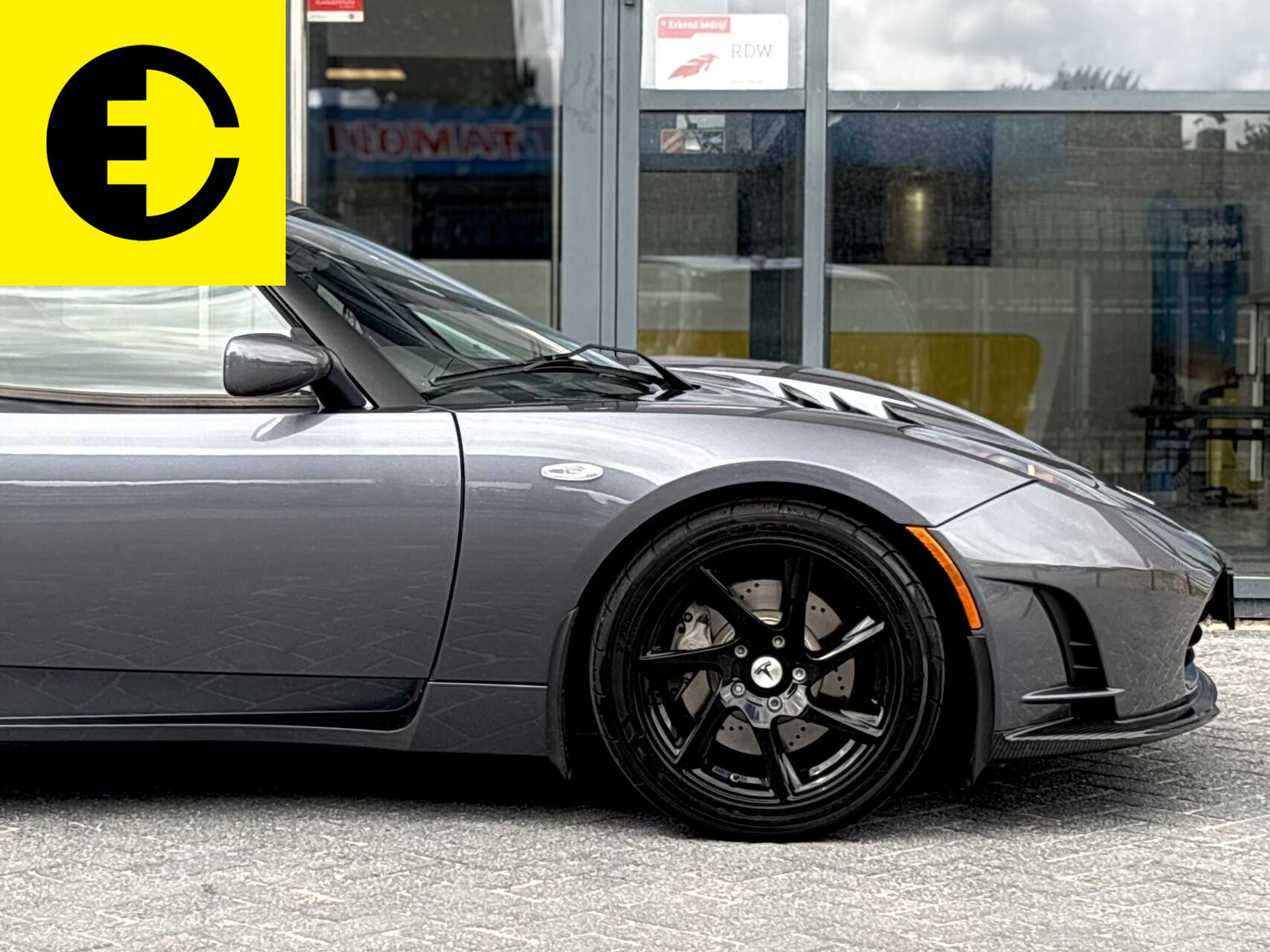 Hoofdafbeelding Tesla Roadster