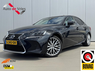 Lexus IS 300h Hybrid Luxury Line|NL-Auto|Schuifdak|LED