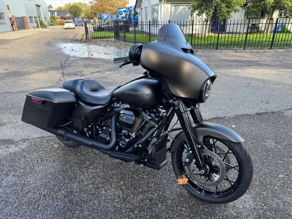 Hoofdafbeelding Harley-Davidson Street Glide