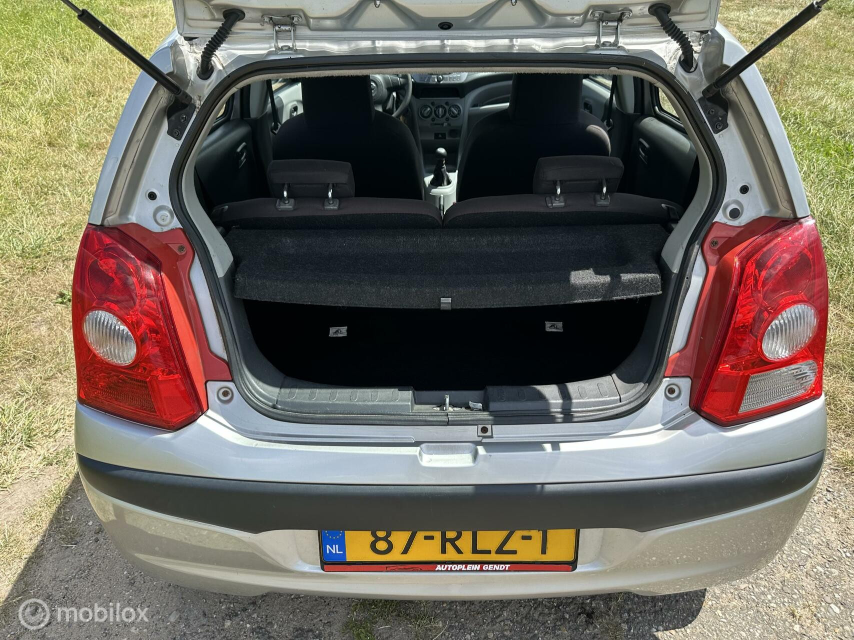 Hoofdafbeelding Nissan Pixo