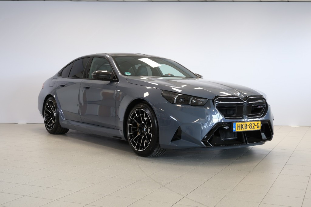 Hoofdafbeelding BMW M5