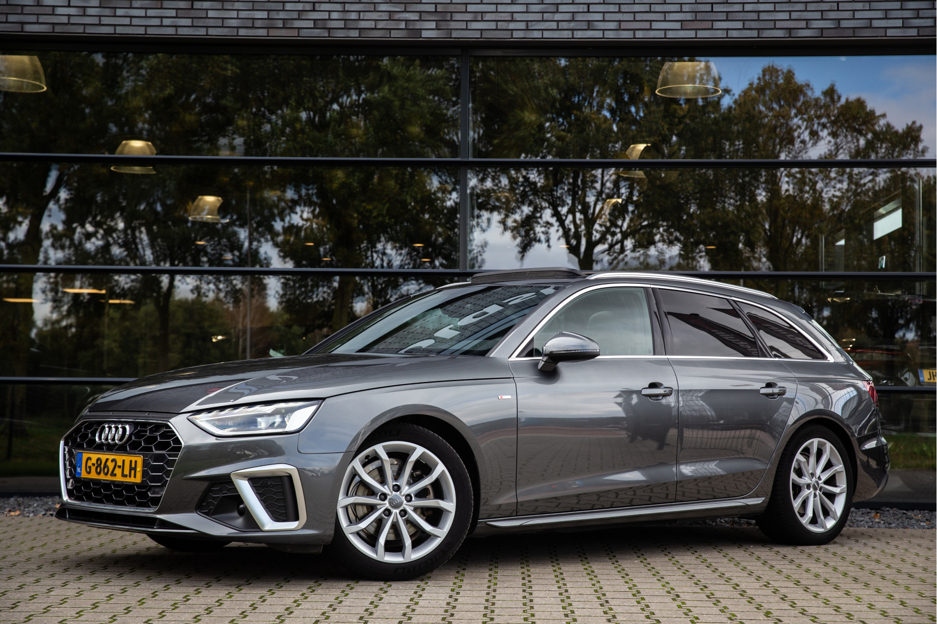 Hoofdafbeelding Audi A4