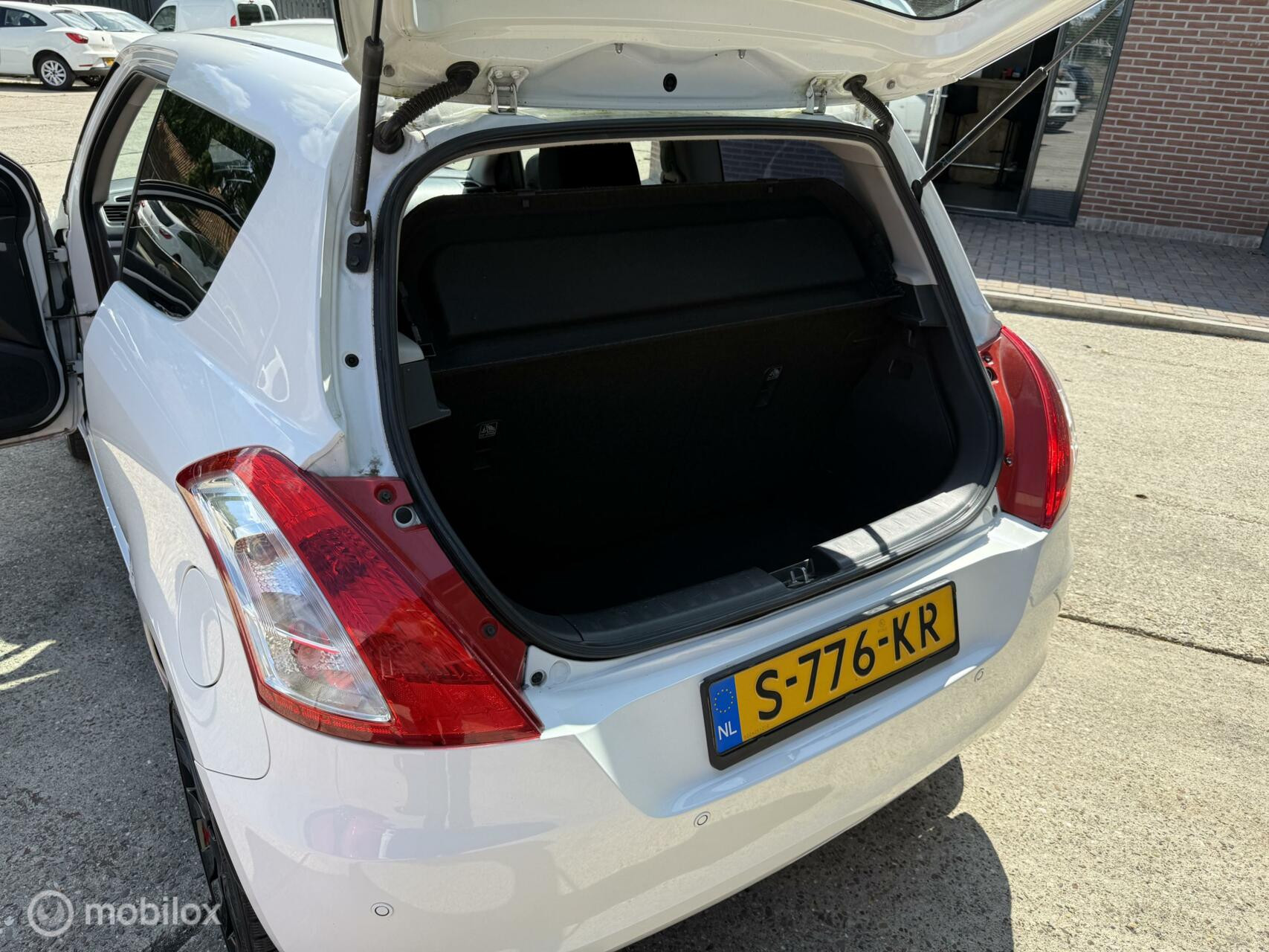 Hoofdafbeelding Suzuki Swift