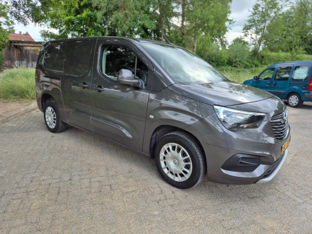 Hoofdafbeelding Opel Combo