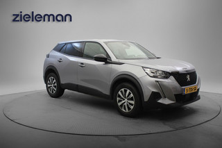 Peugeot 2008 1.2 PureTech Active Pack - Carplay, Navi, Cruise