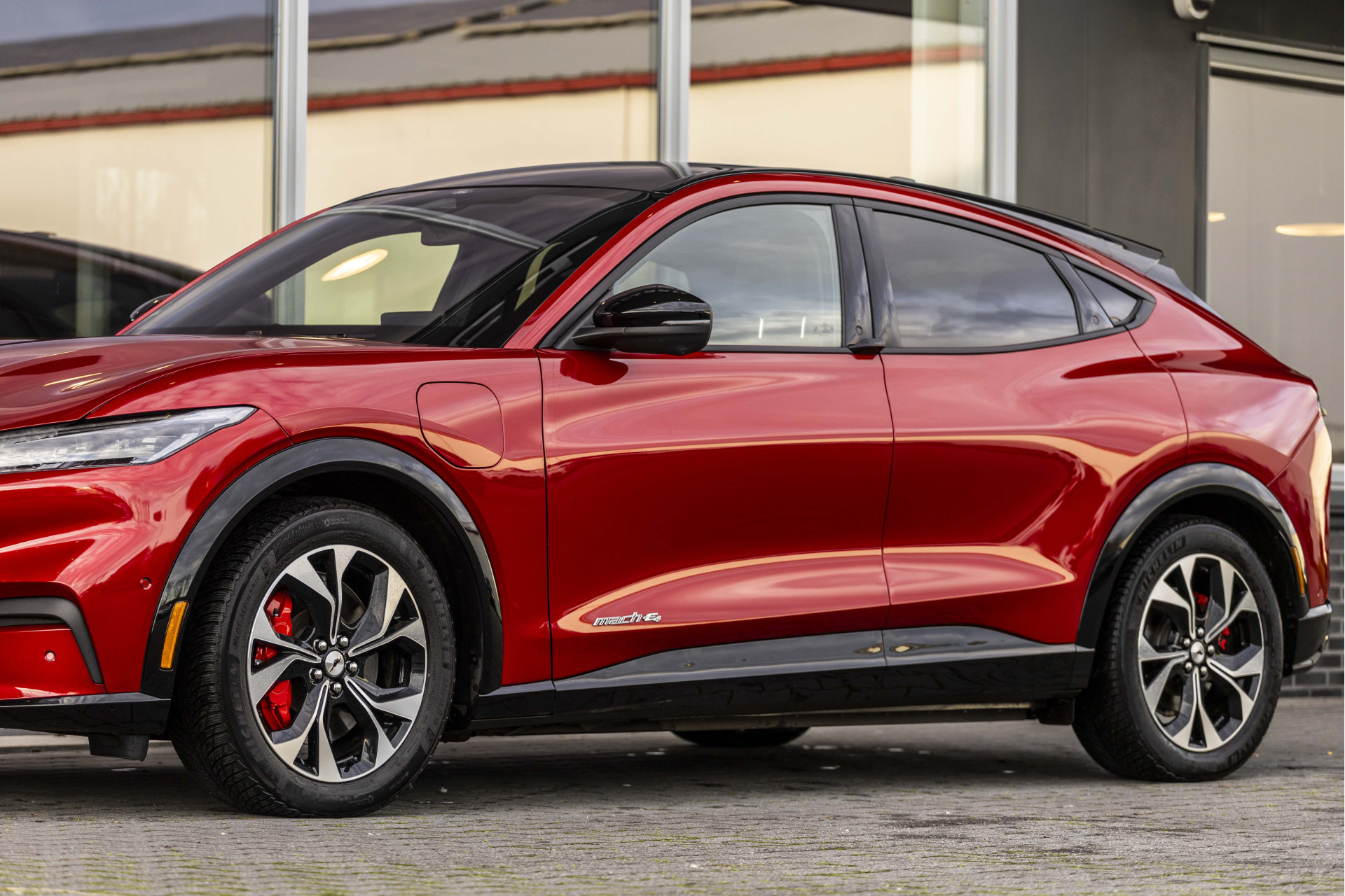 Hoofdafbeelding Ford Mustang Mach-E