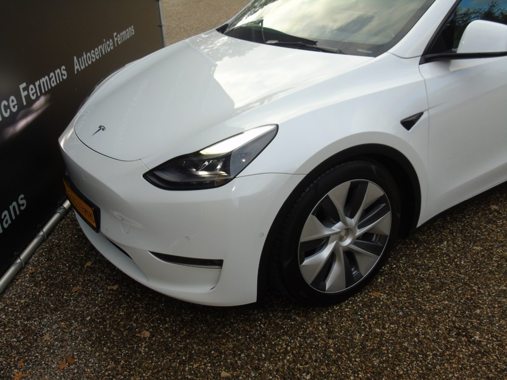 Hoofdafbeelding Tesla Model Y