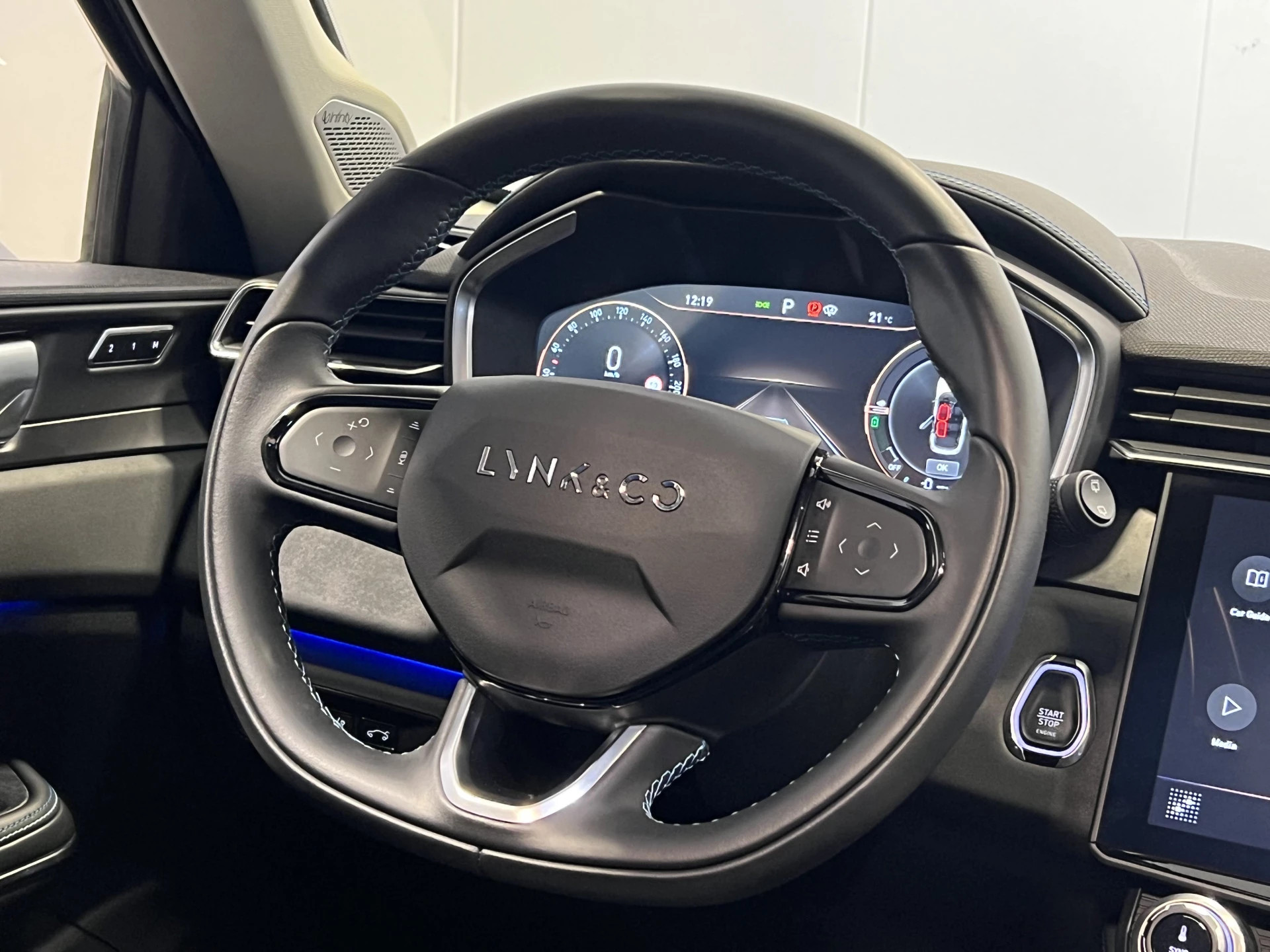 Hoofdafbeelding Lynk & Co 01