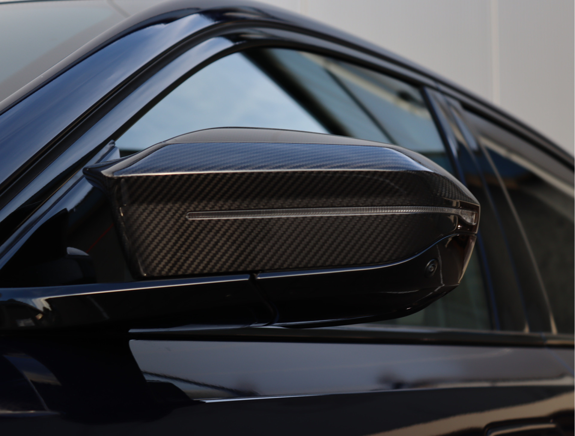 Hoofdafbeelding BMW i5