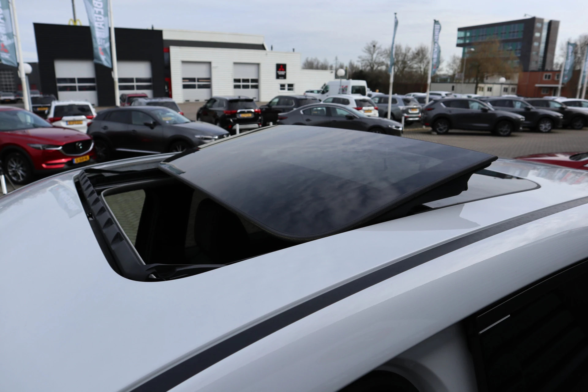 Hoofdafbeelding Mazda CX-60