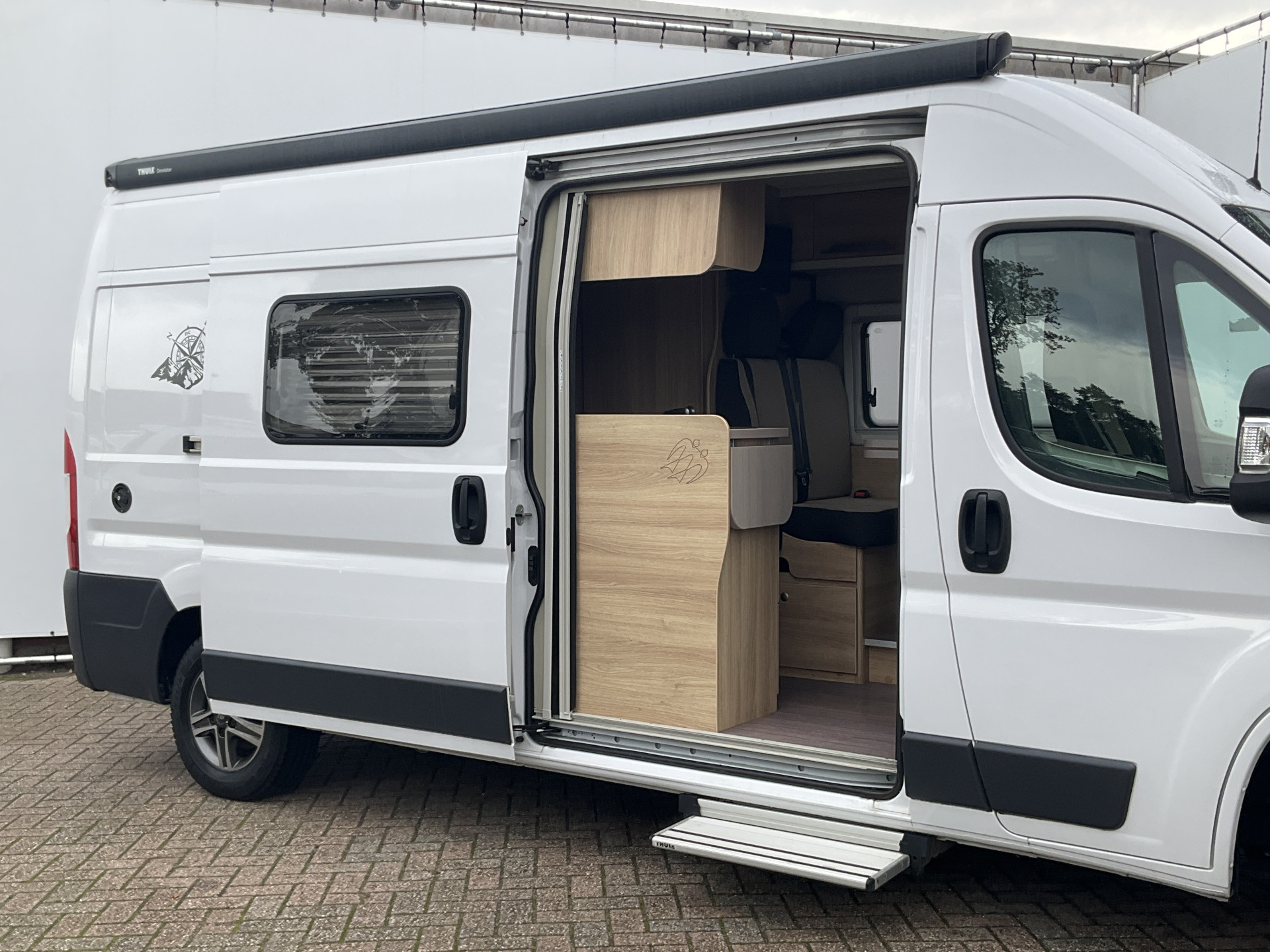 Hoofdafbeelding Knaus R07