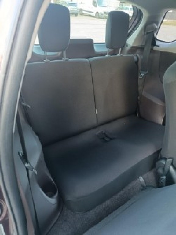 Hoofdafbeelding Toyota iQ