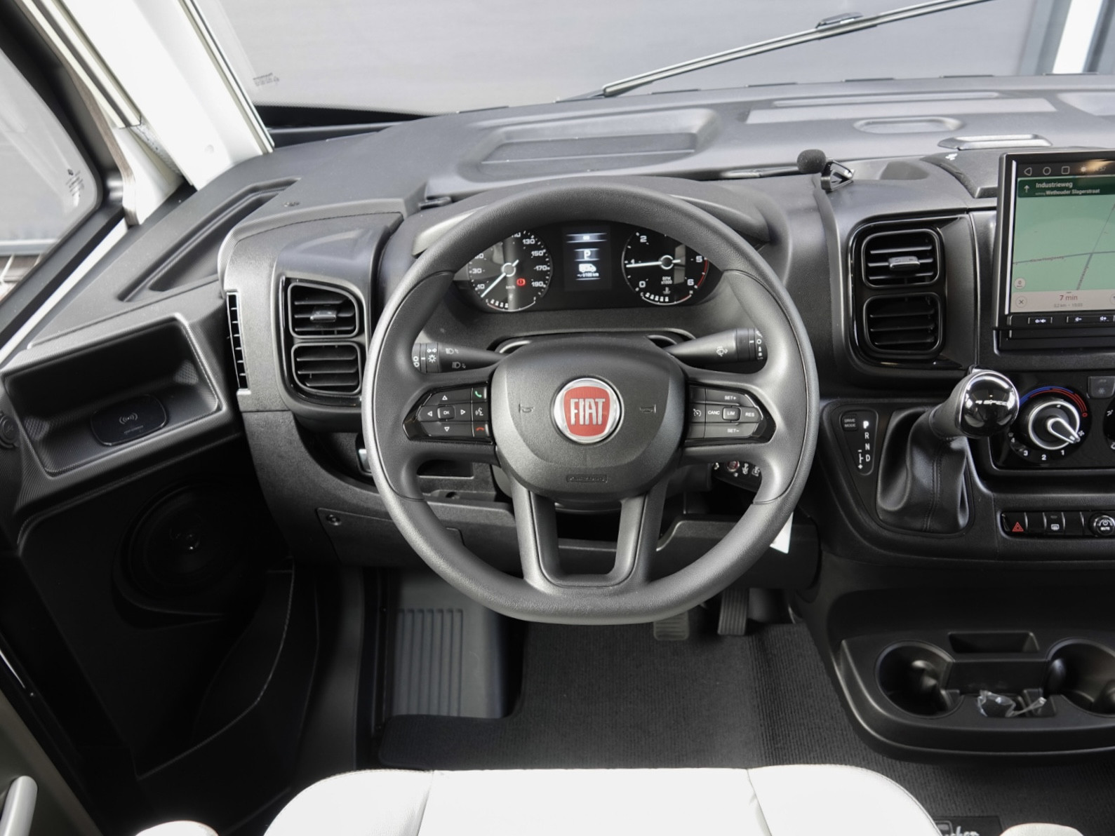 Hoofdafbeelding Benimar Amphitryon