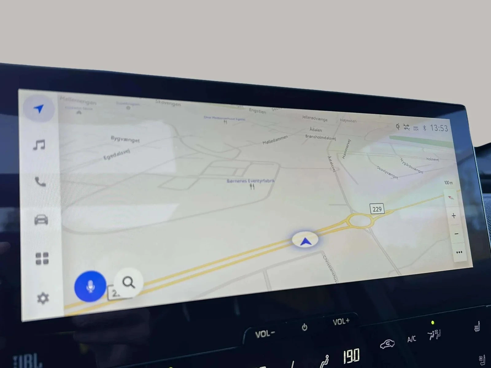 Toyota-bZ4X-image-16