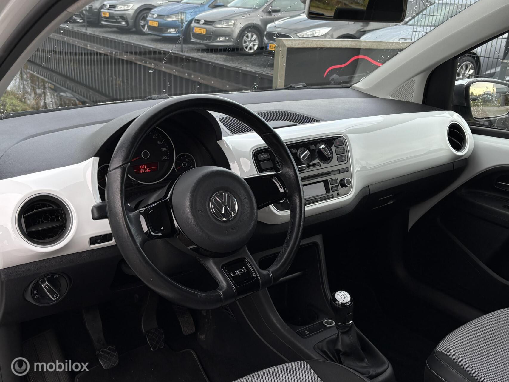 Hoofdafbeelding Volkswagen up!