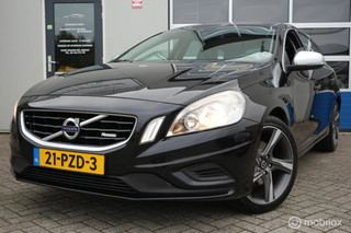 Volvo V60 1.6 T4 R-Design ECC/NAVIGATIE/PDC/NAP
