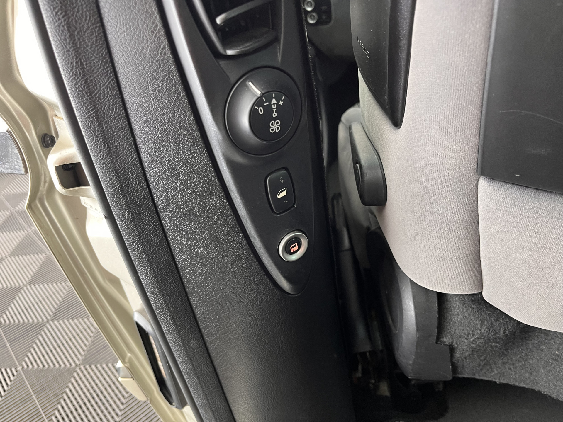 Hoofdafbeelding Peugeot 807