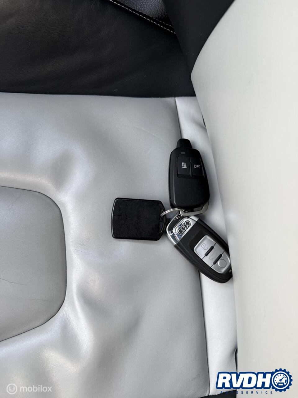 Hoofdafbeelding Audi S4