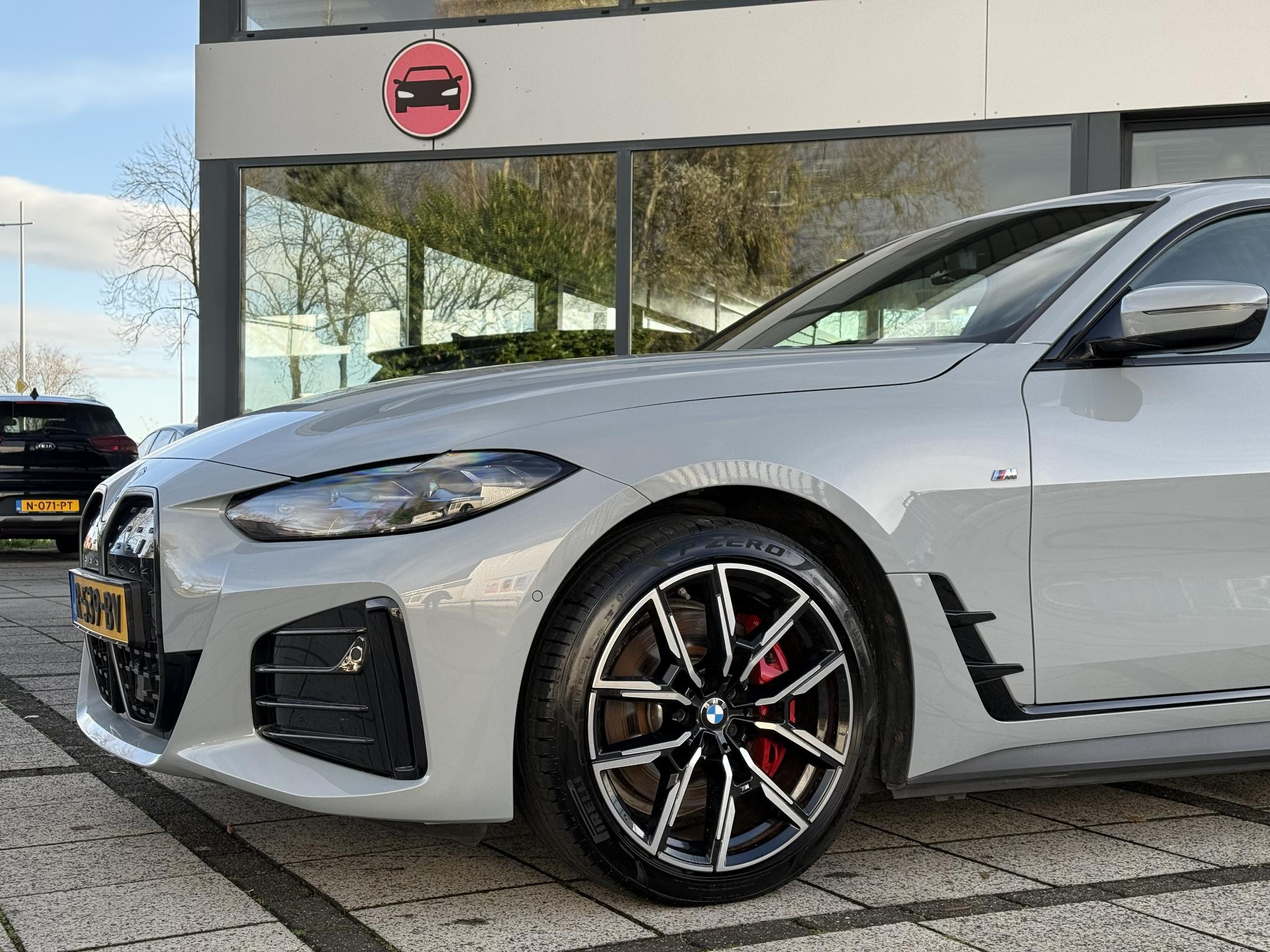 Hoofdafbeelding BMW i4