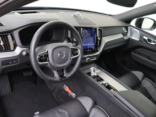 Volvo XC60 Volvo XC60 T6 AWD Ultimate Dark | Luchtvering | Trekhaak | 360° Camera | - afbeelding nr 17