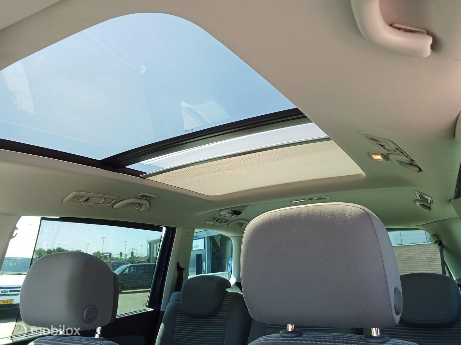 Hoofdafbeelding SEAT Alhambra