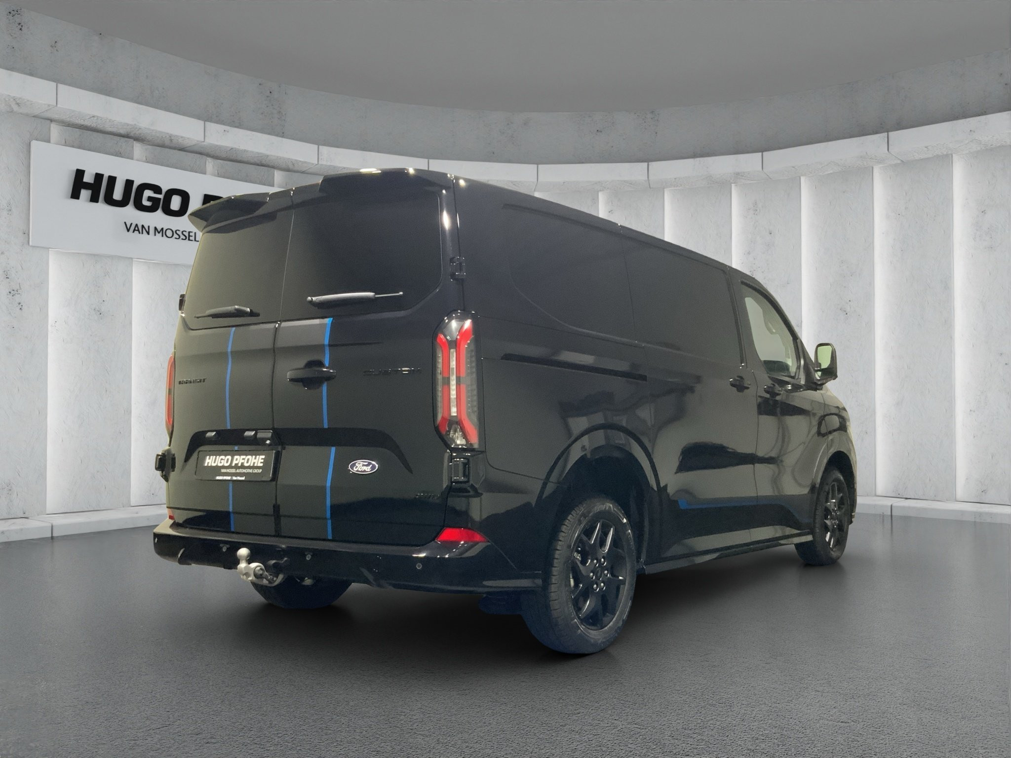 Ford-Transit Custom-image-4
