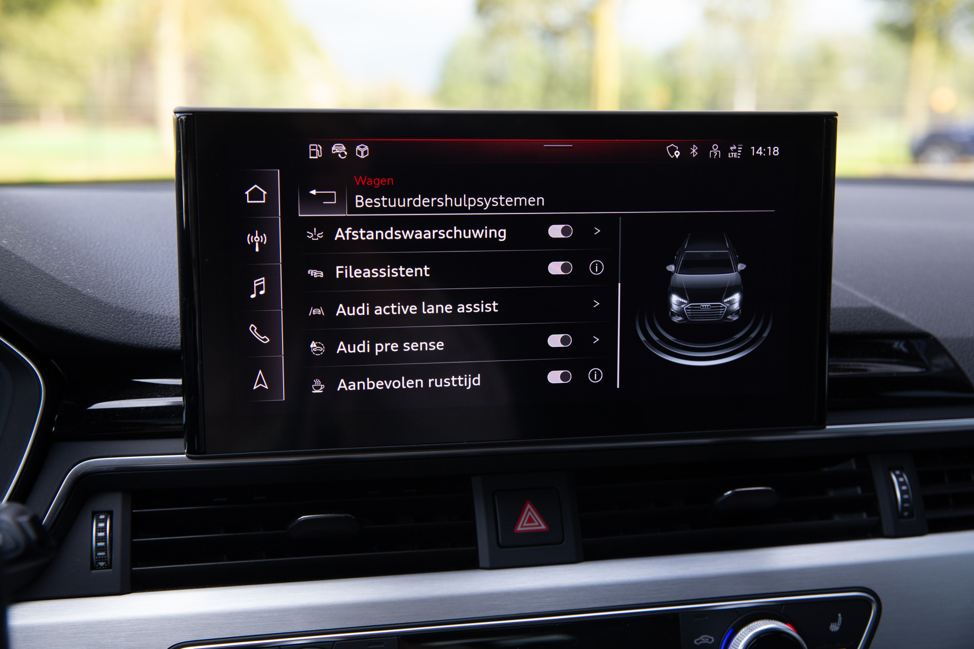 Hoofdafbeelding Audi A4