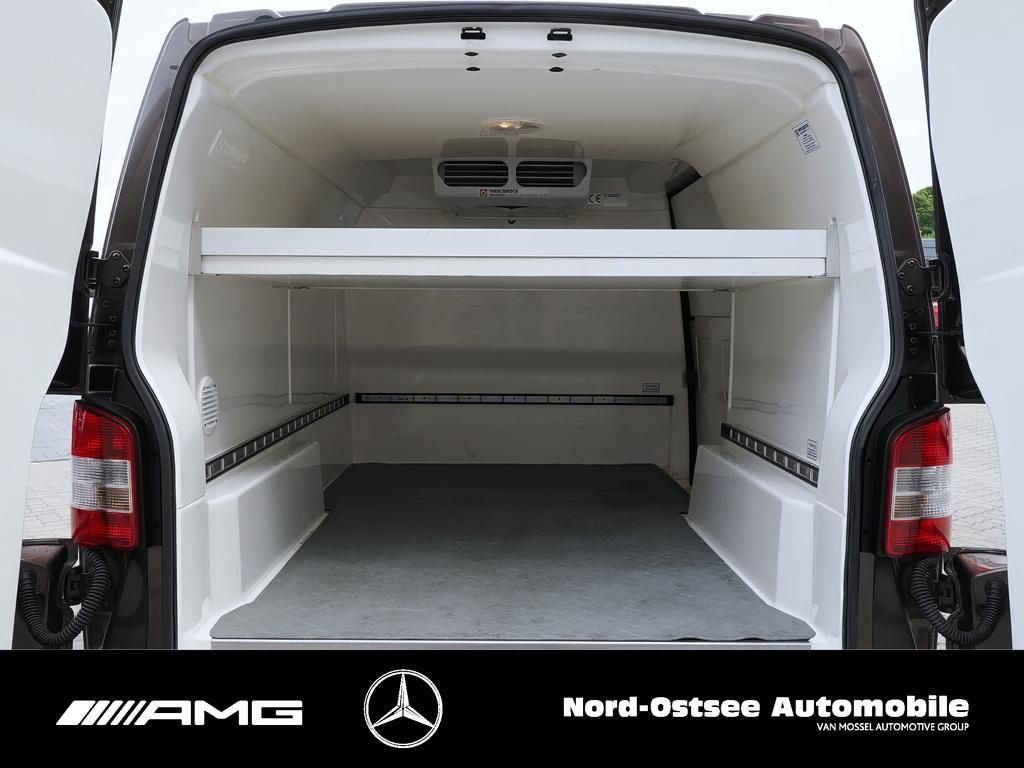 Volkswagen--image-13