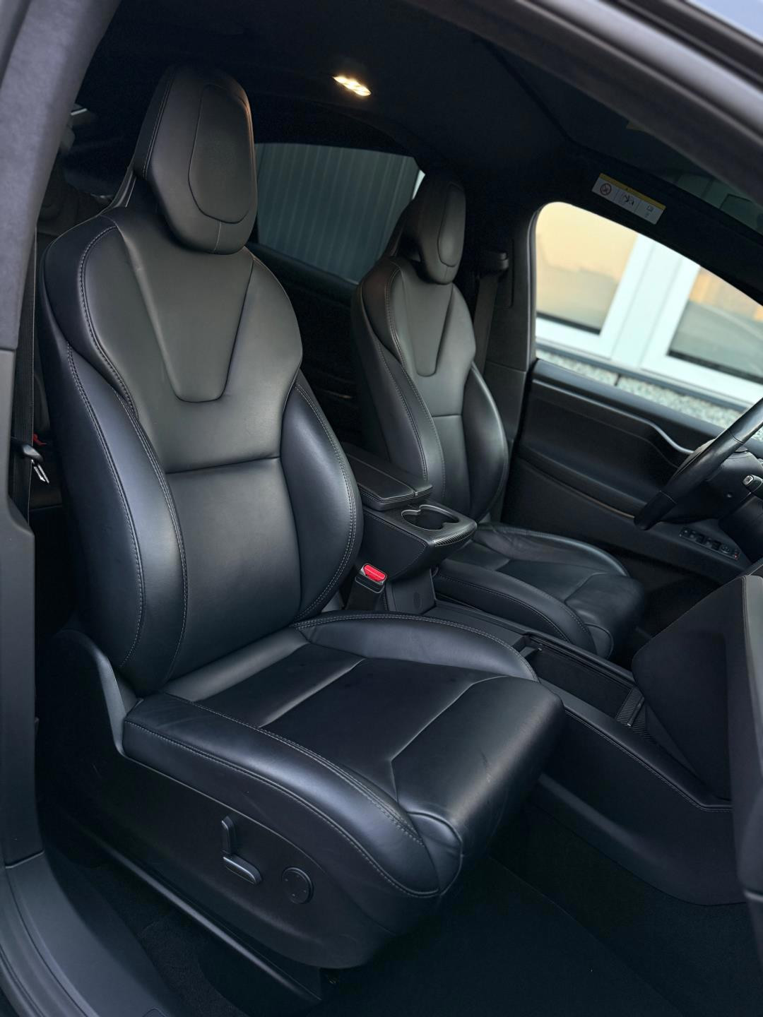 Hoofdafbeelding Tesla Model X