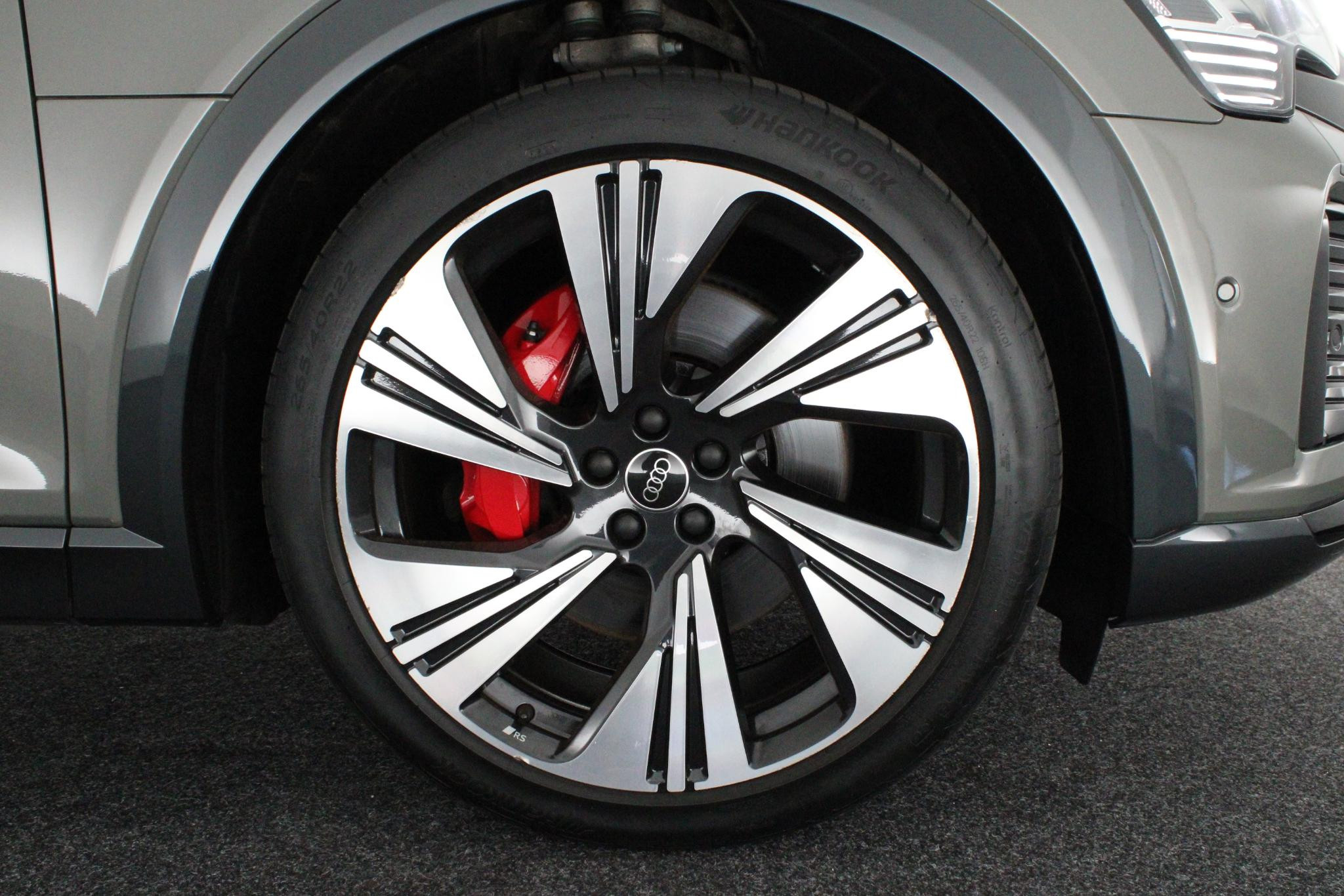 Hoofdafbeelding Audi Q8 Sportback e-tron