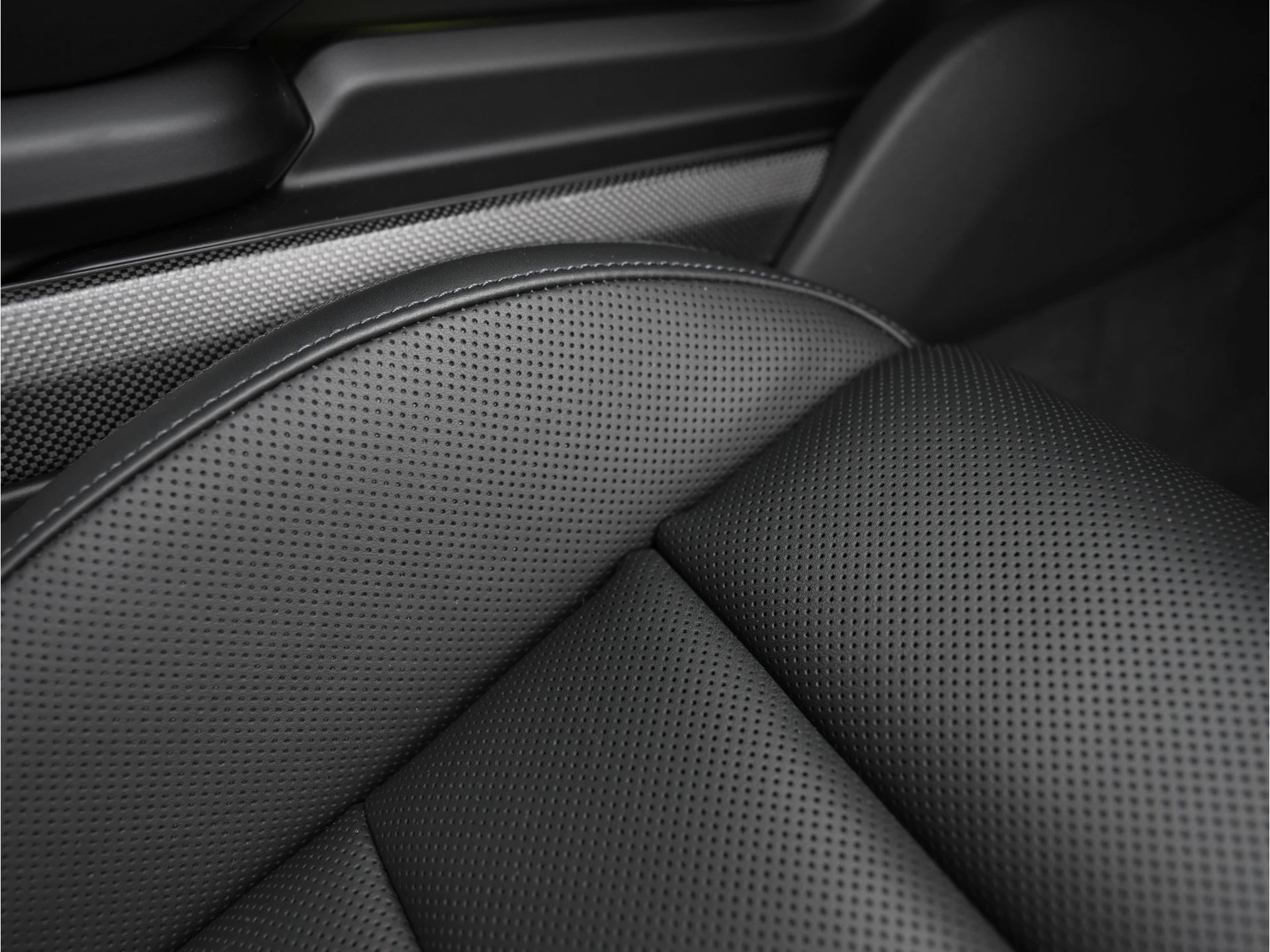 Hoofdafbeelding Porsche Taycan