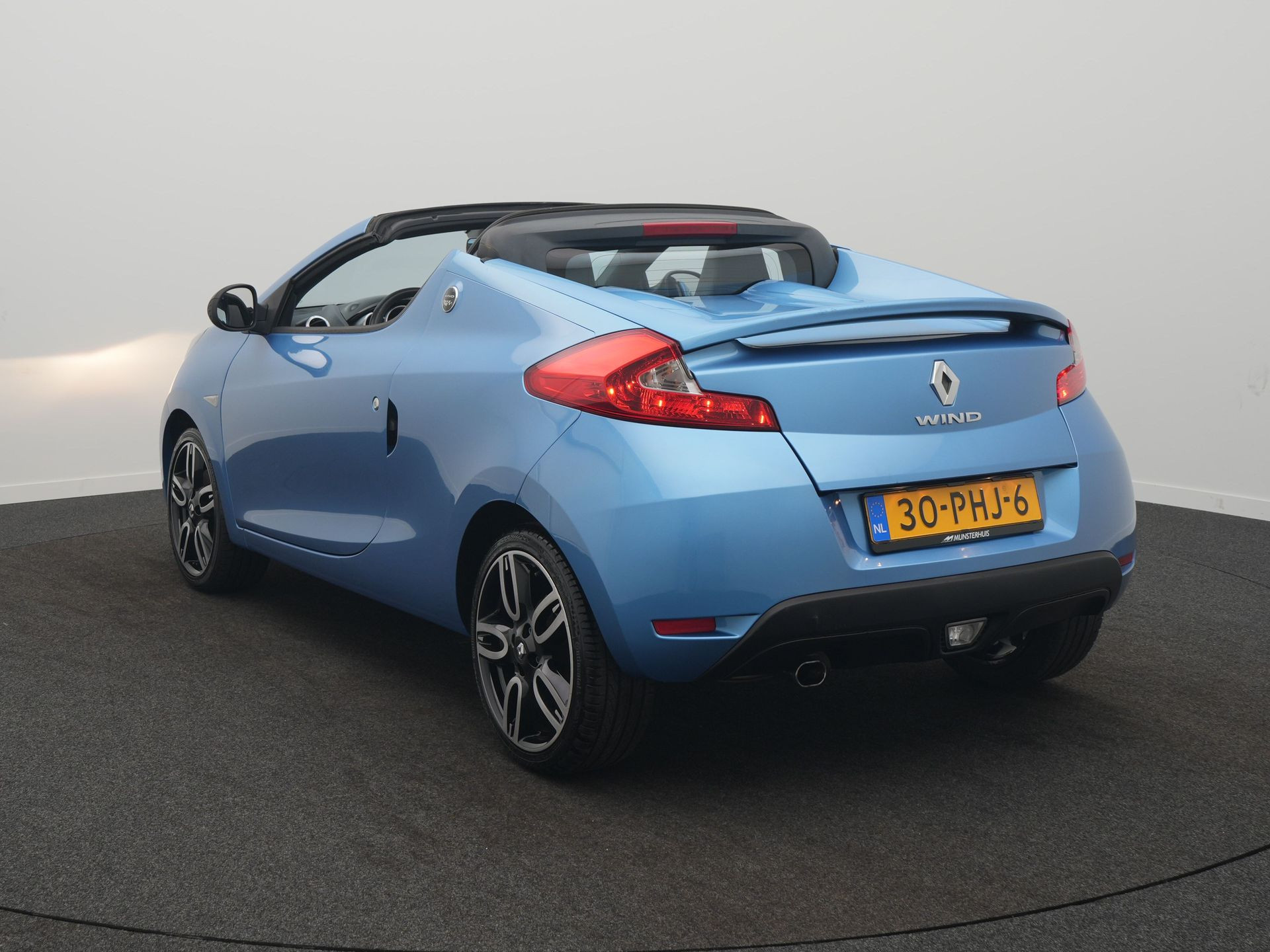 Hoofdafbeelding Renault Wind