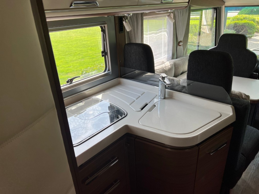 Hoofdafbeelding Niesmann+Bischoff Arto-66l