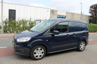 Hoofdafbeelding Ford Transit Courier Ford Transit Courier 1.0 Trend