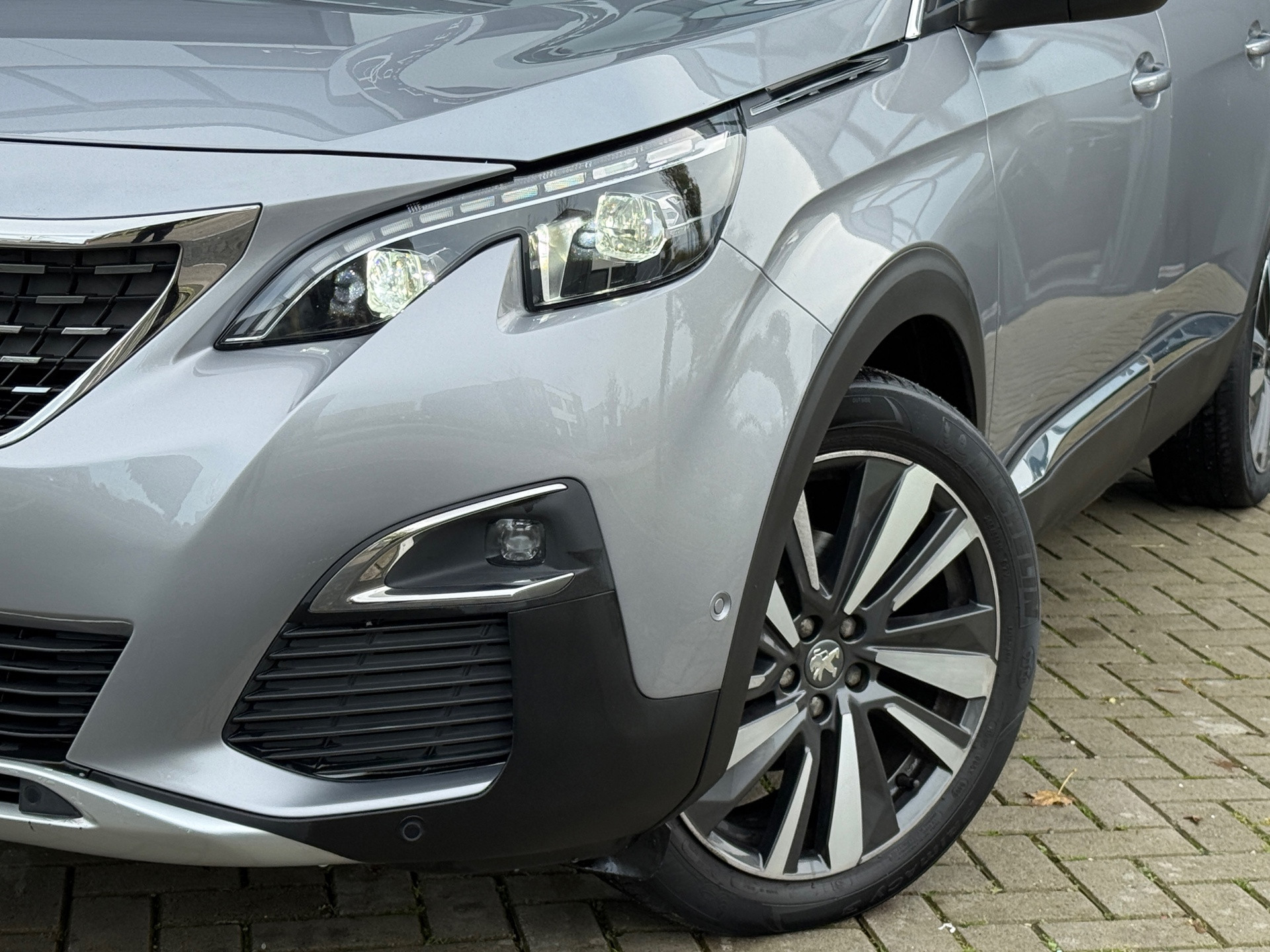 Hoofdafbeelding Peugeot 5008