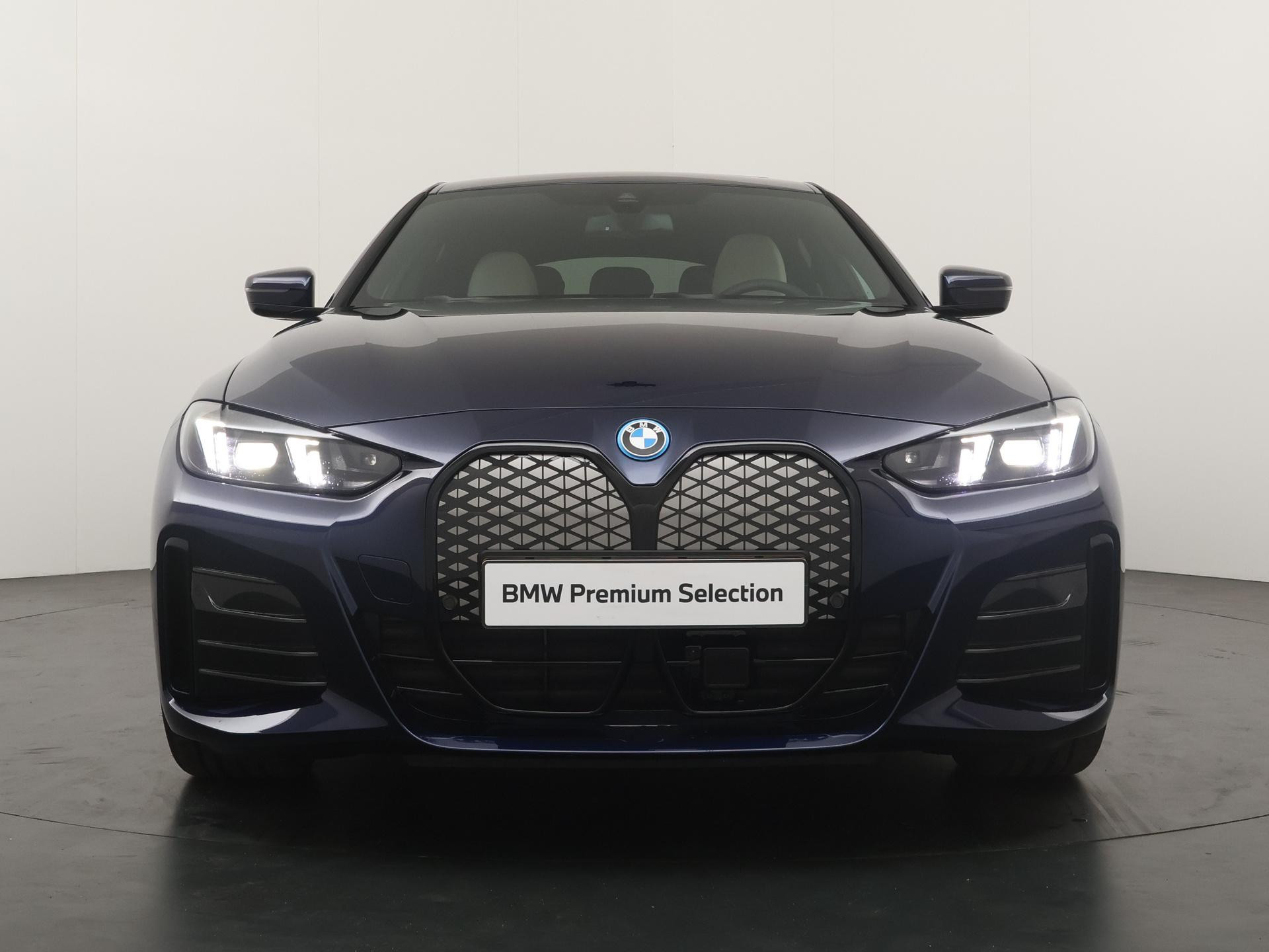 Hoofdafbeelding BMW i4